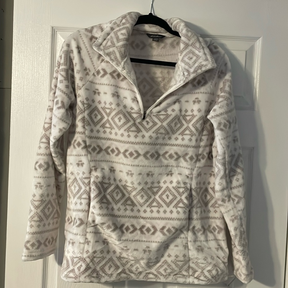 Eddie Bauer fuzzy pull over